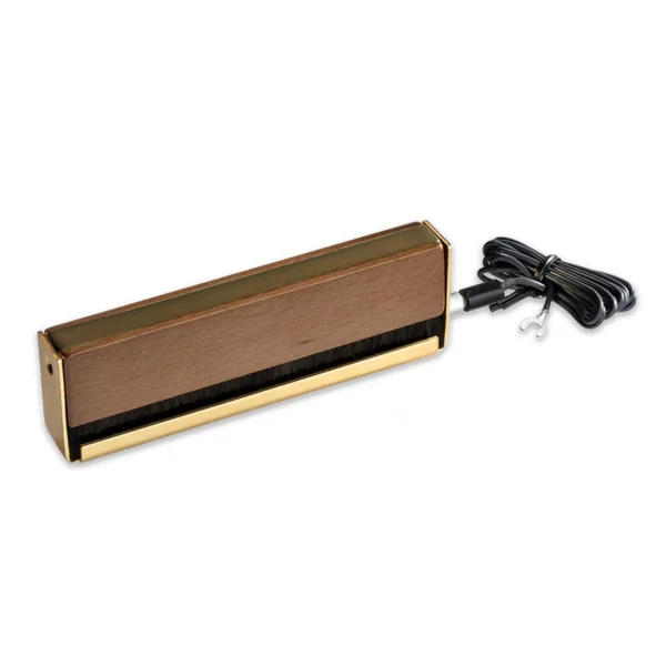 Pro-Ject Brush it Premium - Brosse métallique avec câble de mise à la terre