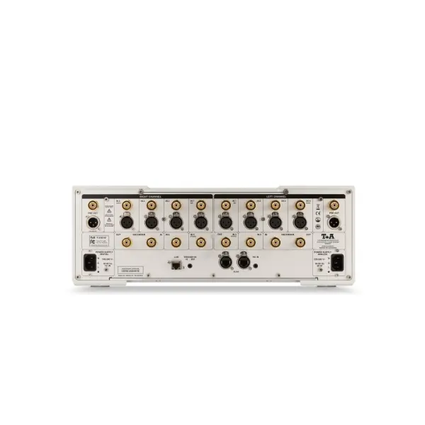 T+A P 3100 HV, le Préamplificateur stéréo haut de gamme