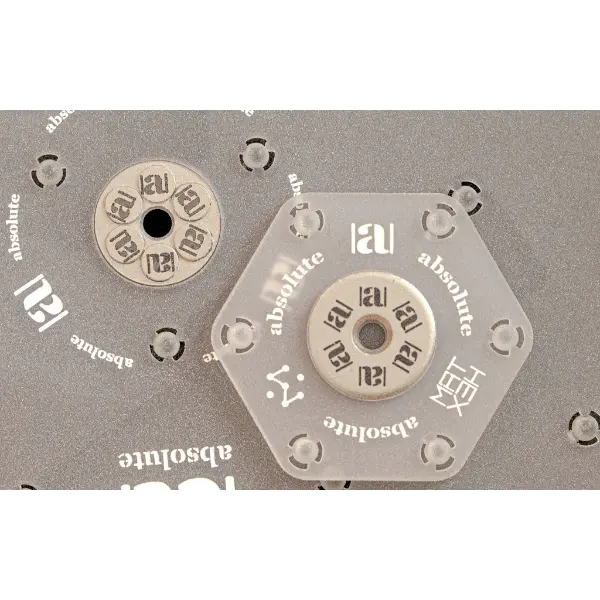 Hexmat Absolute Isolator