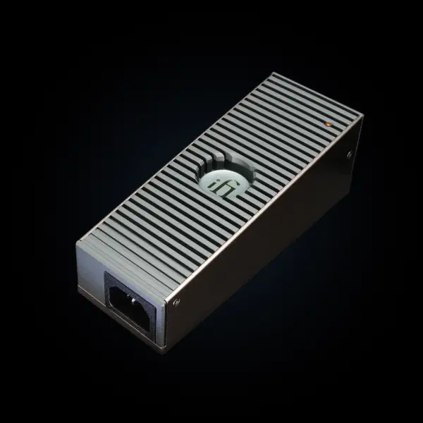 iFi iPower Elite
