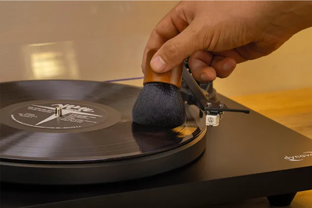 comment nettoyer vos disques vinyles et diamants