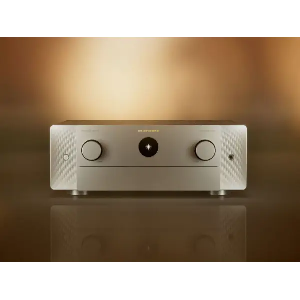 Marantz CINEMA 50 SERIE 2 Ampli-tuner AV 9.4 canaux avec Dolby Atmos, Dirac Live et technologie HEOS™ vue design de la face Argent