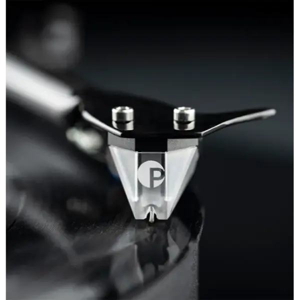 Pro-Ject Pick It Pro Balanced vue de face