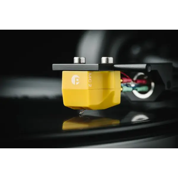 Cellule Pro-ject MC 2 vue de profile sur bras de lecture
