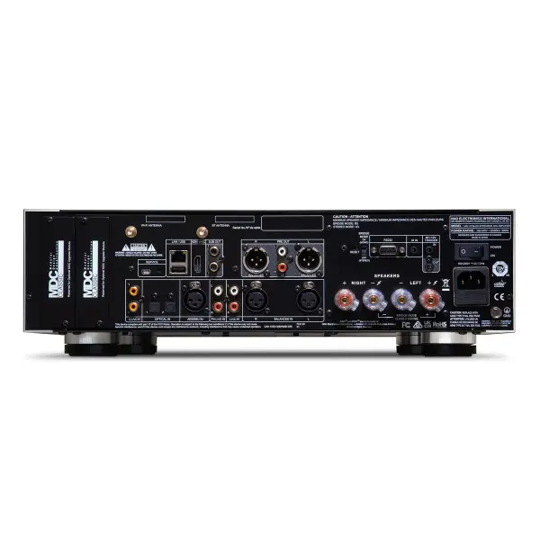 Amplificateur stéréo intégré tout en un haut de gamme NAD M33 V2 BluOS intégré et Dirac Live vue des connectiques arrière